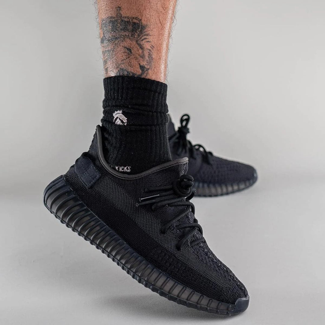 Adidas Yeezy Boost 350 V2 Onyx The Vault