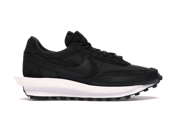 nike ld waffle sacai black nylon on feet
